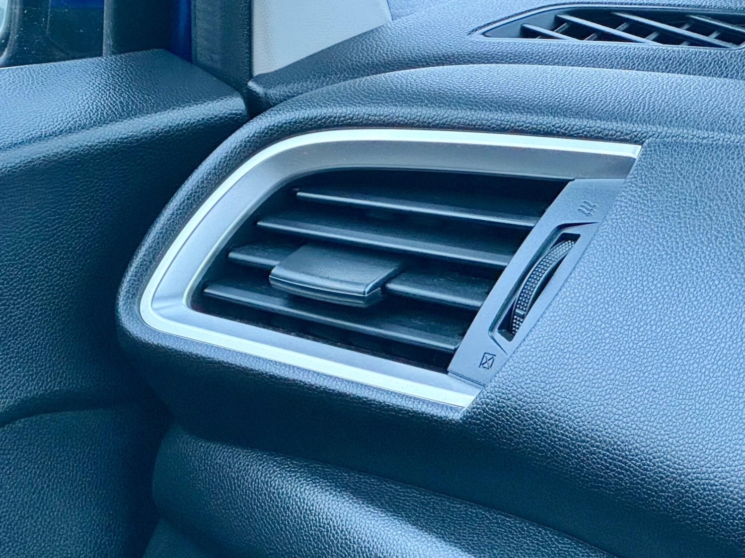 Used Honda Jazz 2015 for sale - 76898417: Photo 36