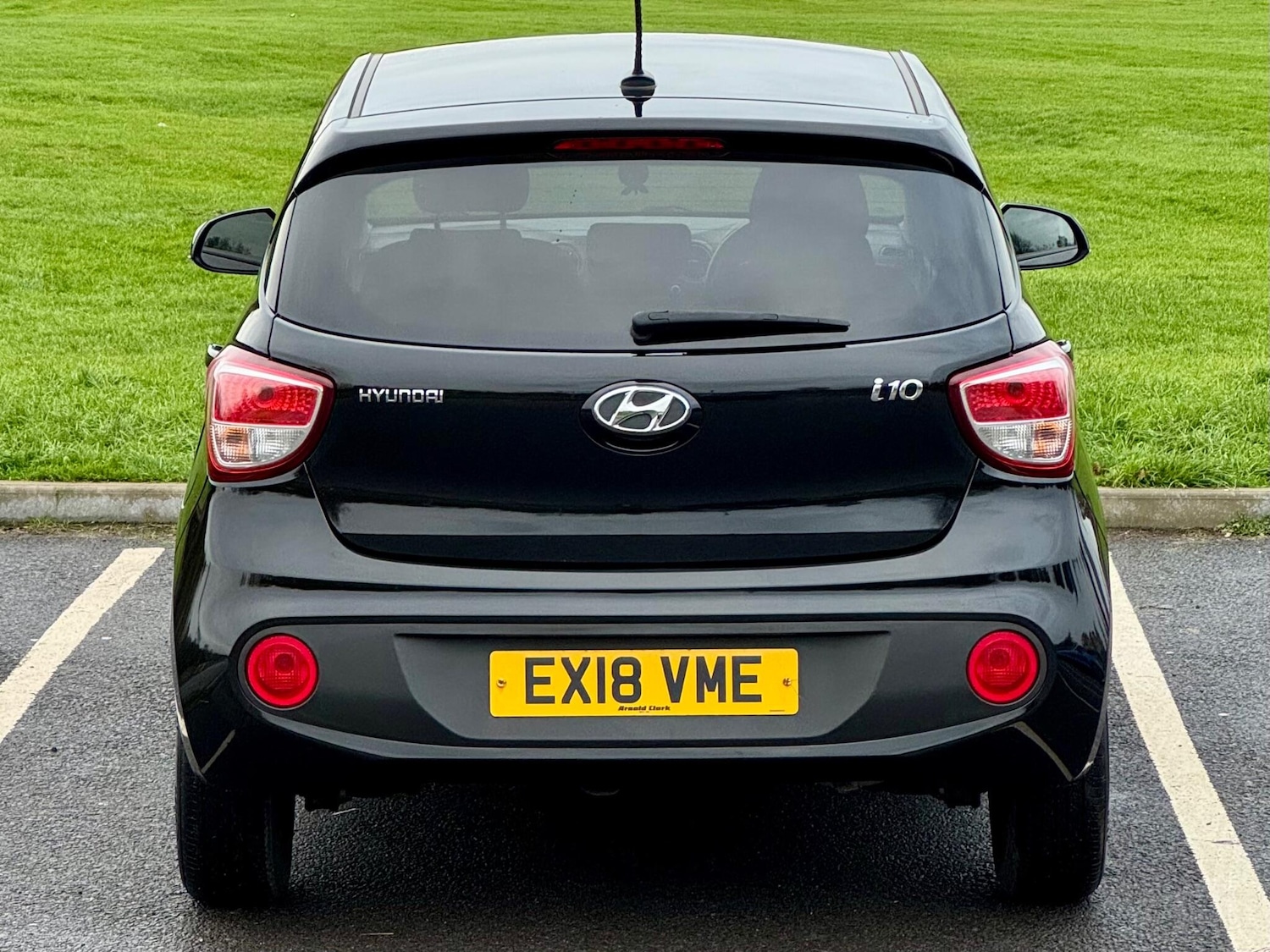 Used Hyundai i10 2018 for sale - 76840740: Photo 11