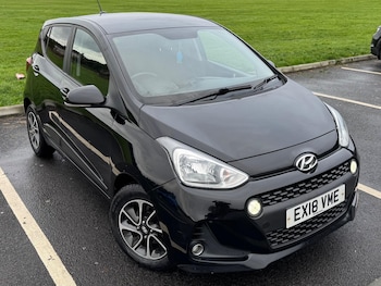 Used Hyundai i10 2018 for sale - 76840740: Photo