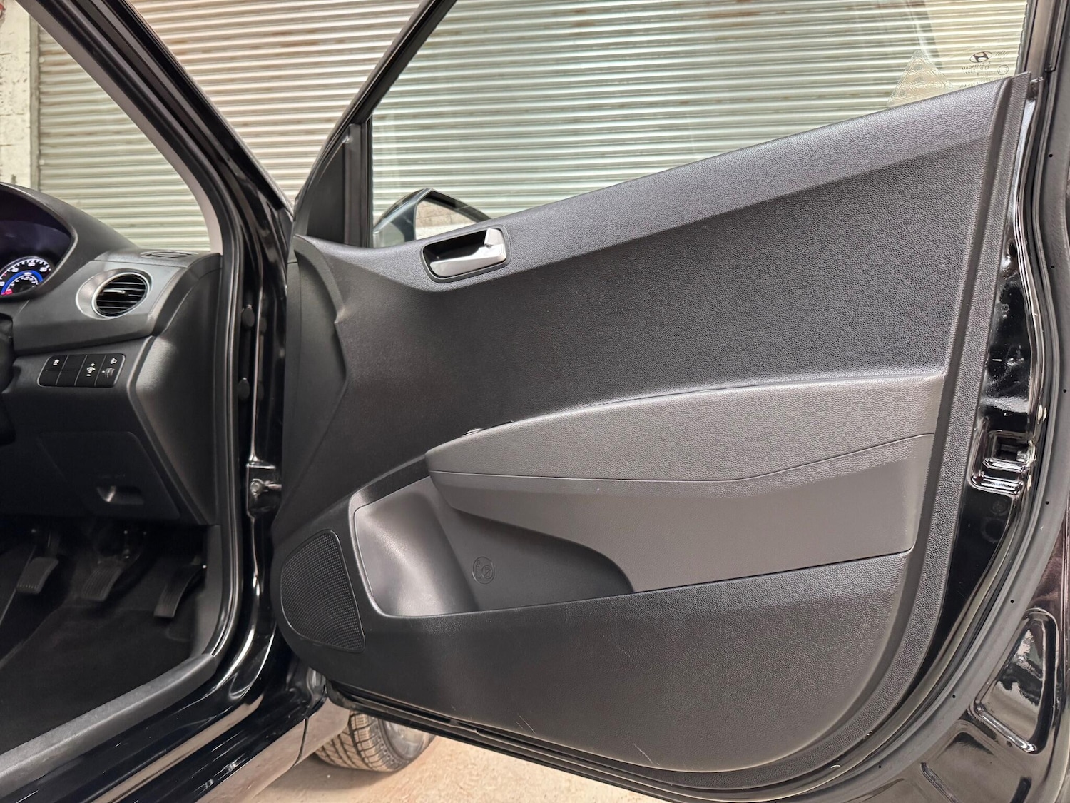 Used Hyundai i10 2018 for sale - 76840740: Photo 20