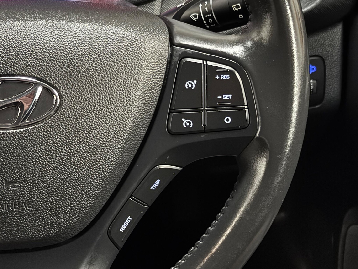 Used Hyundai i10 2018 for sale - 76840740: Photo 37