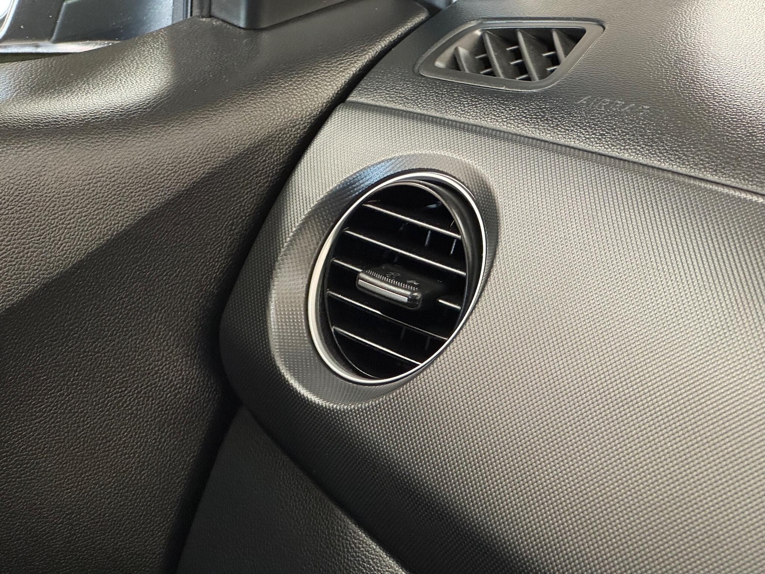 Used Hyundai i10 2018 for sale - 76840740: Photo 47