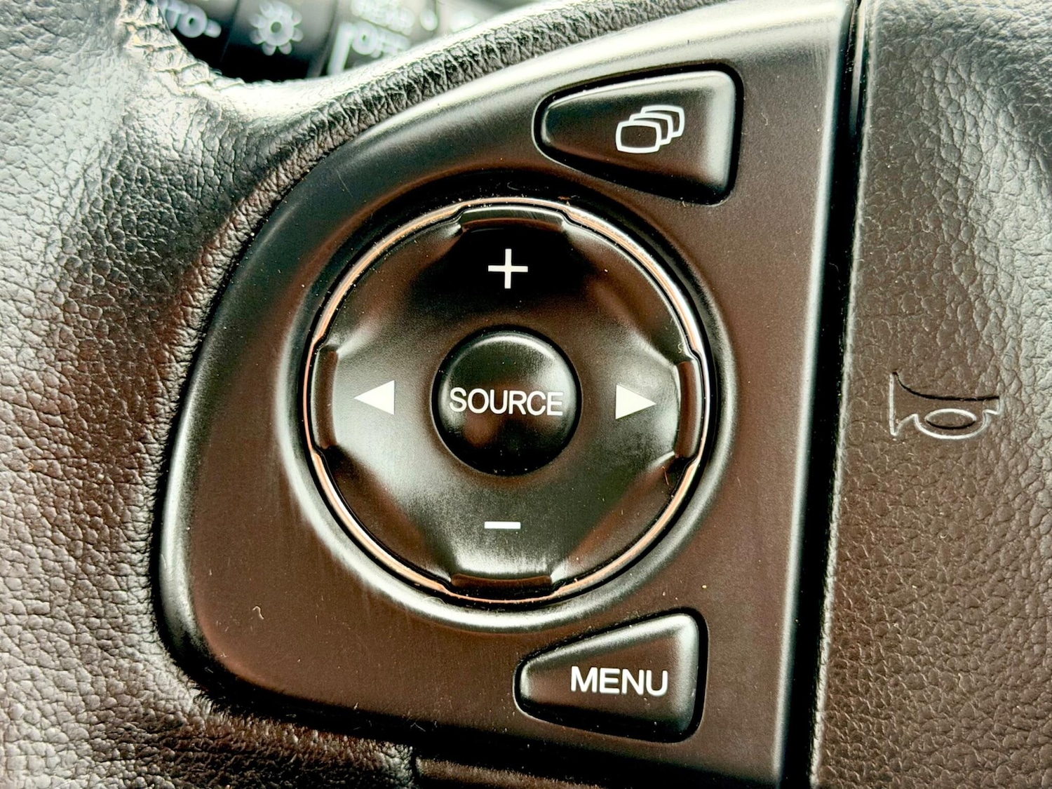 Used Honda CR-V 2016 for sale - 78047060: Photo 28