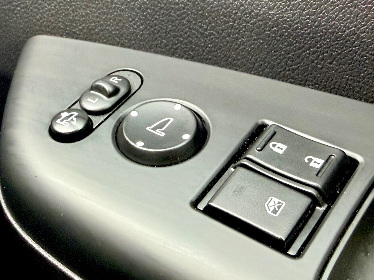 Used Honda CR-V 2016 for sale - 78047060: Photo 36