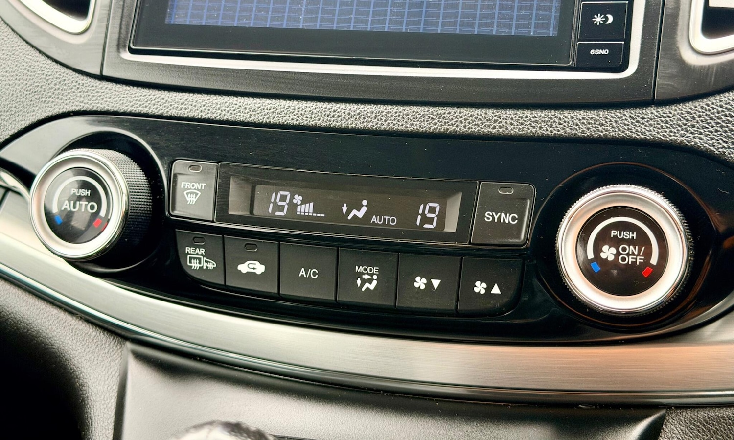 Used Honda CR-V 2016 for sale - 78047060: Photo 37