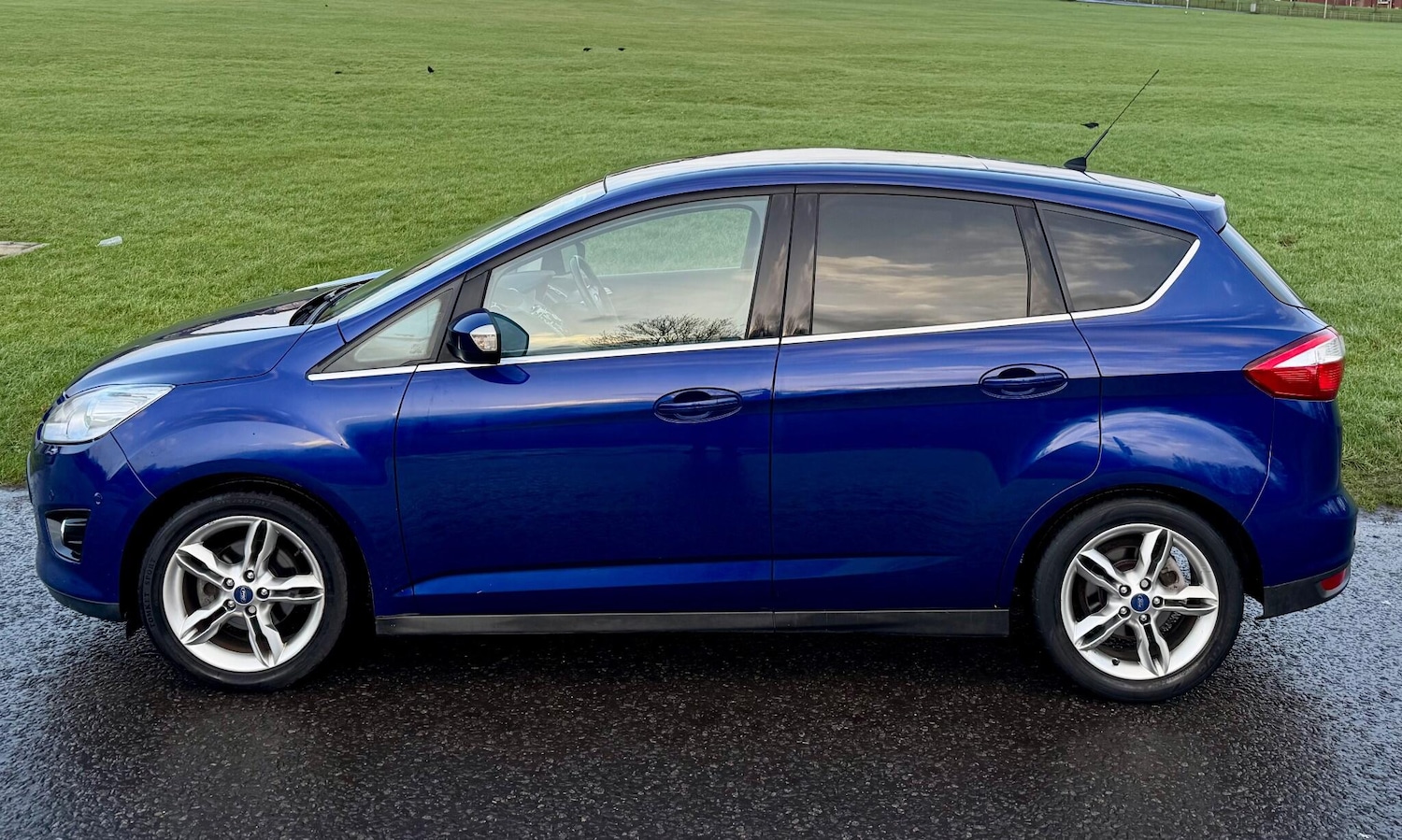 Used Ford C-Max 2014 for sale - 76898439: Photo 12