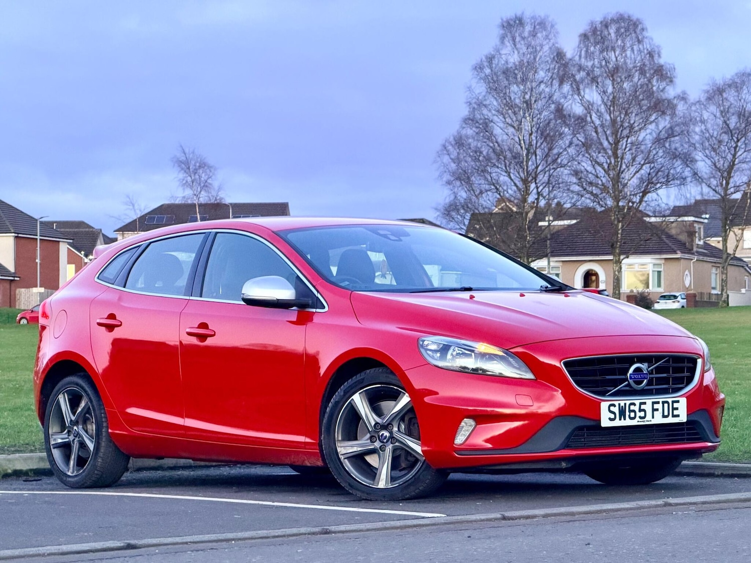 Used Volvo V40 2015 for sale - 77559692: Photo 4