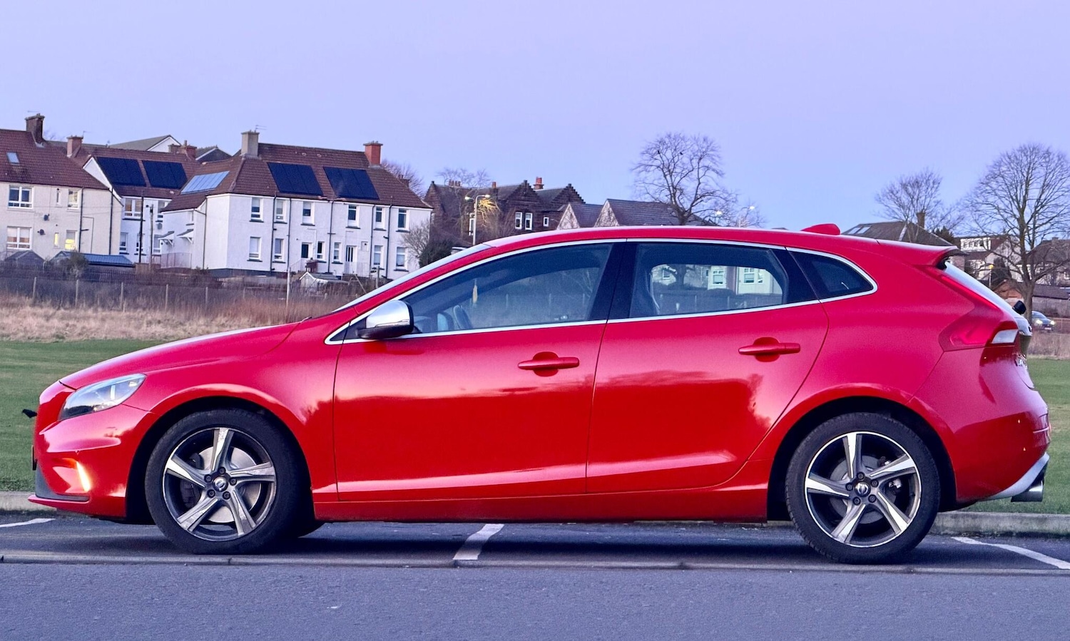 Used Volvo V40 2015 for sale - 77559692: Photo 8