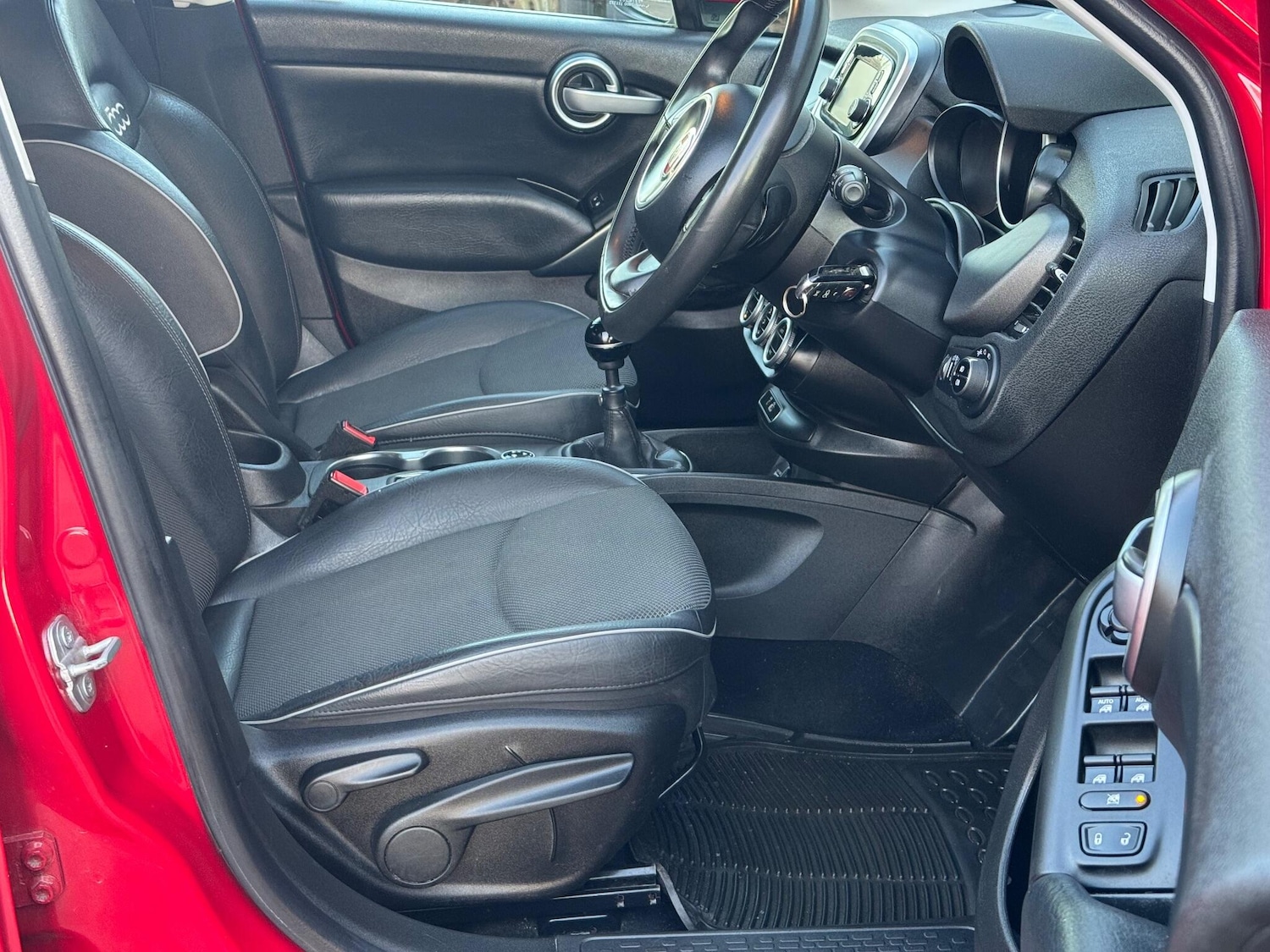 Used Fiat 500X 2015 for sale - 76839949: Photo 21