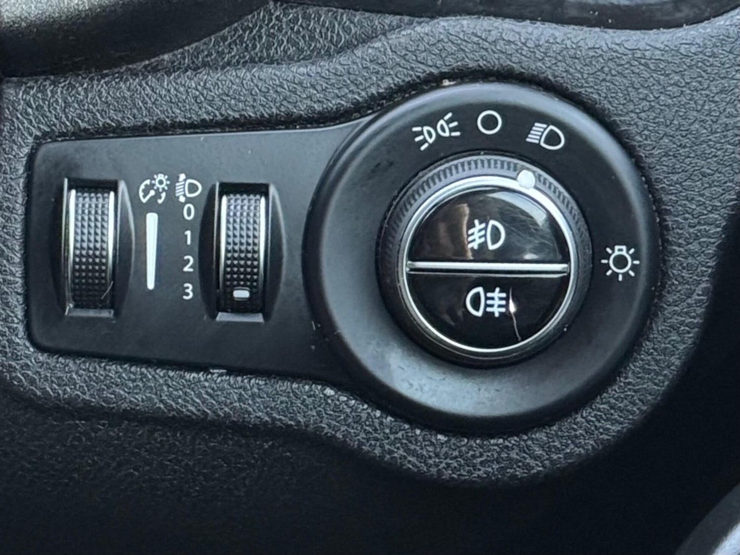 Used Fiat 500X 2015 for sale - 76839949: Photo 33