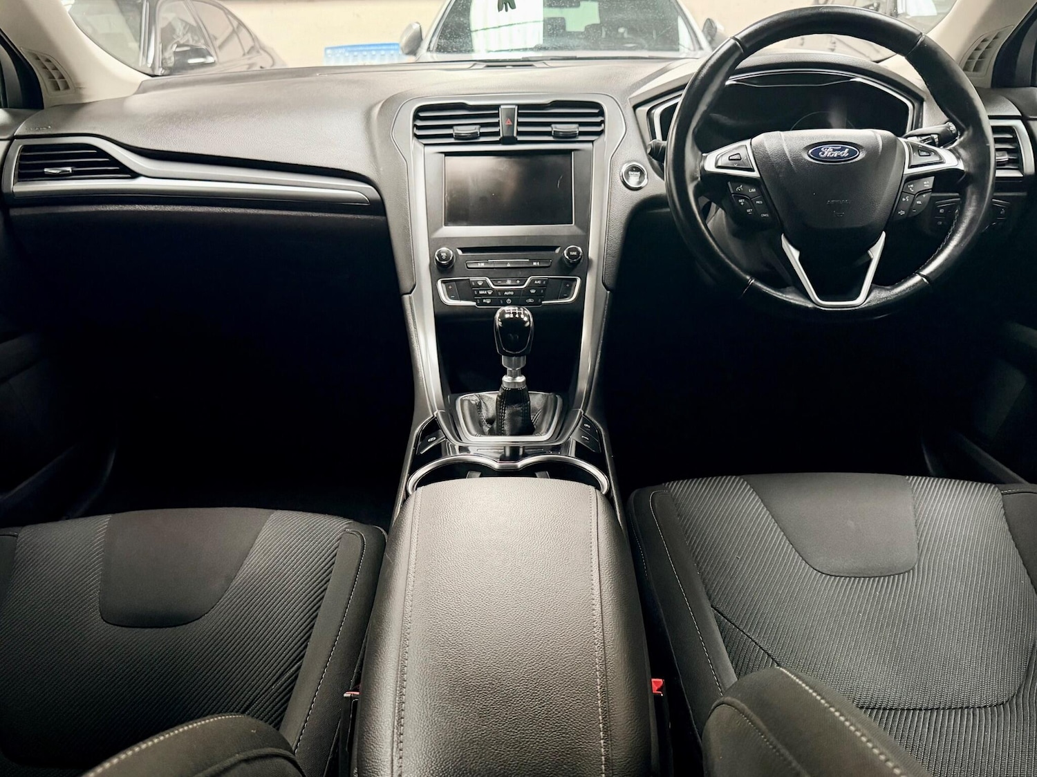 Used Ford Mondeo 2016 for sale - 77376564: Photo 25