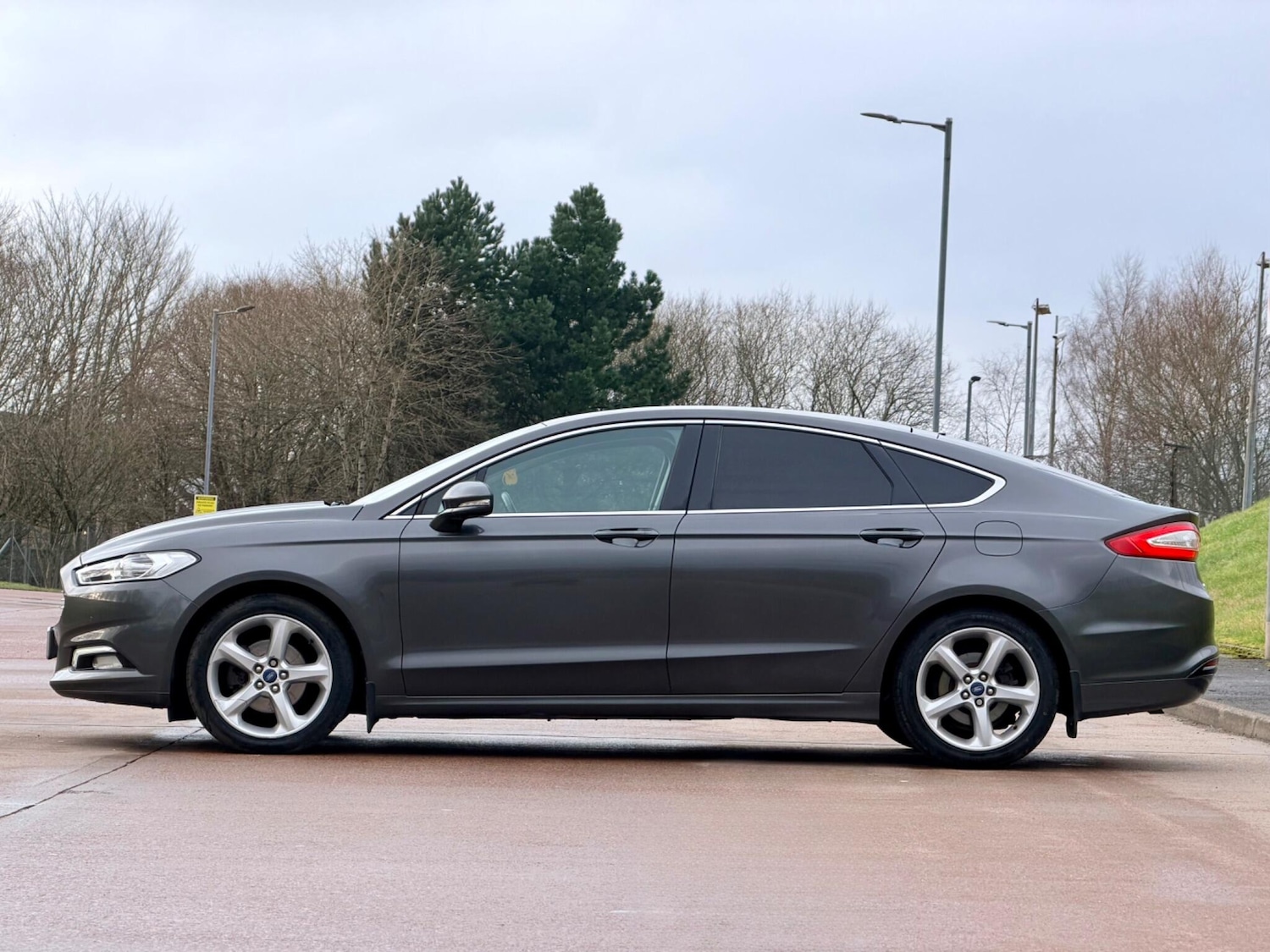 Used Ford Mondeo 2016 for sale - 77376564: Photo 8