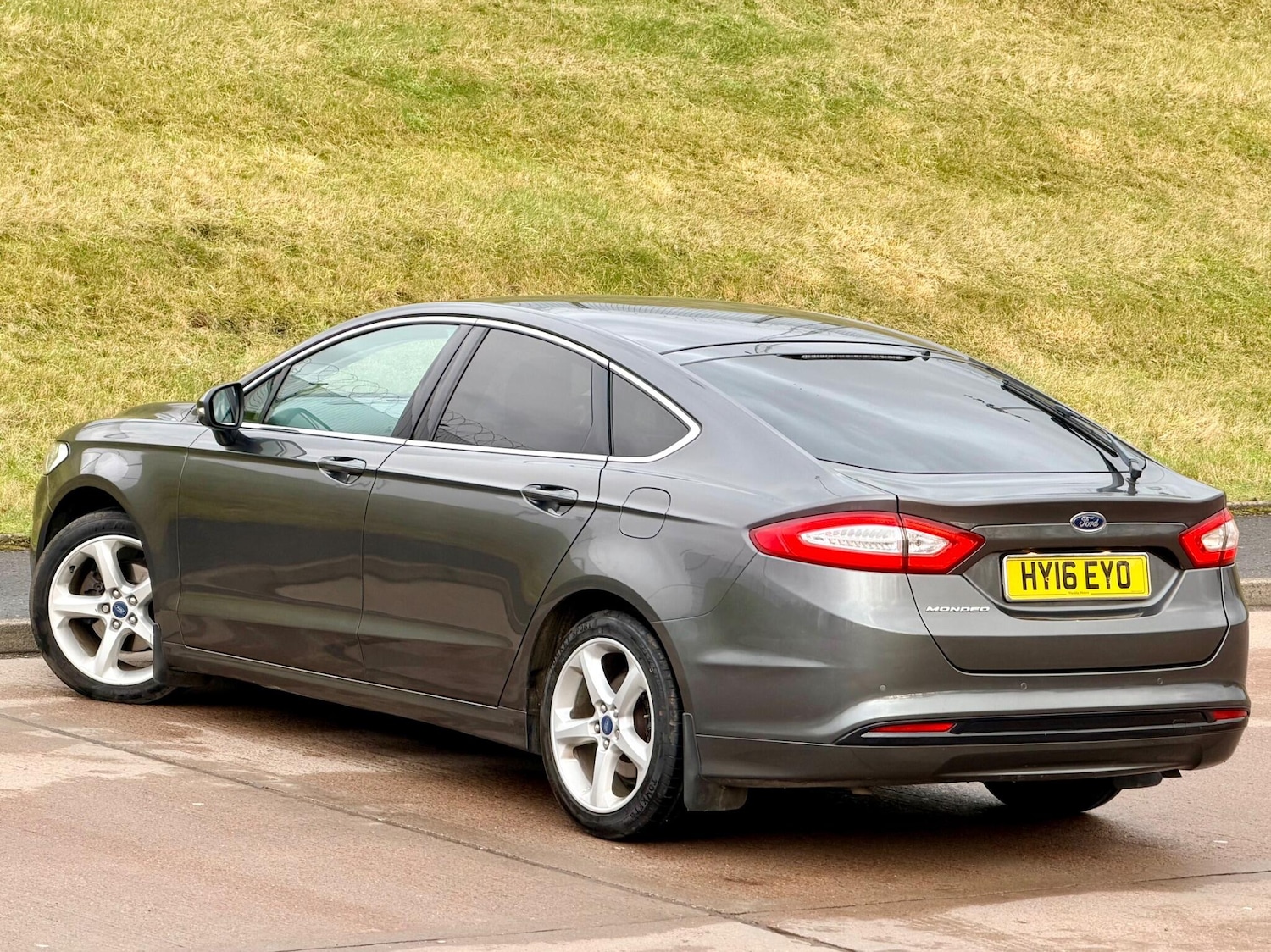 Used Ford Mondeo 2016 for sale - 77376564: Photo 9