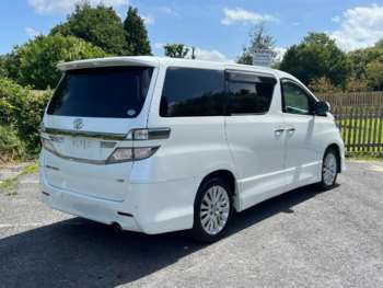 Used Toyota Vellfire 2014 for sale - 75064239: Photo