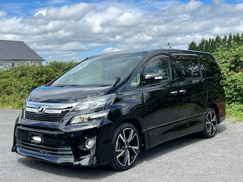 Used Toyota Vellfire 2013 for sale - 79367188: Photo
