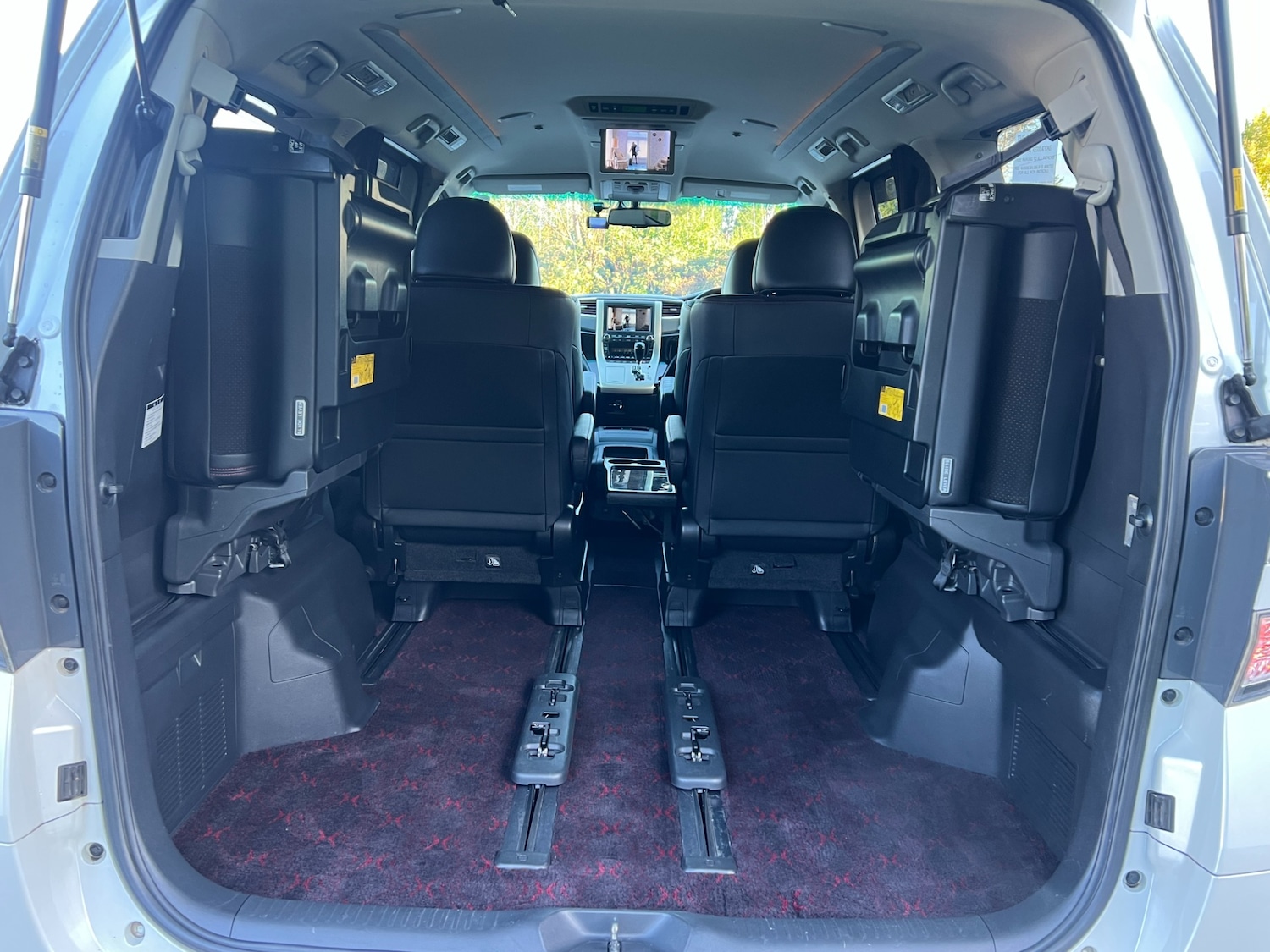 Used Toyota Vellfire 2012 for sale - 76625382: Photo 14