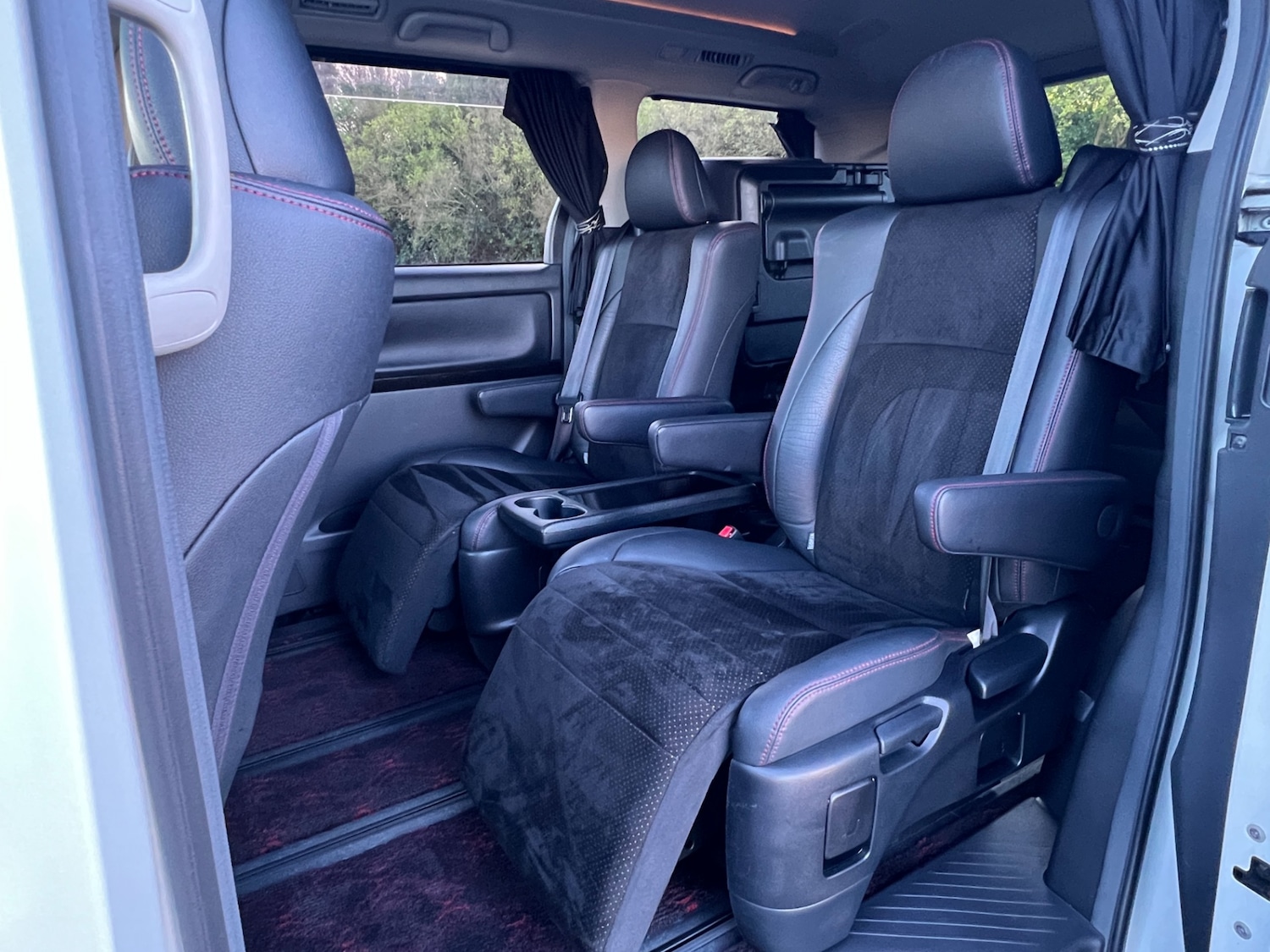 Used Toyota Vellfire 2012 for sale - 76625382: Photo 15