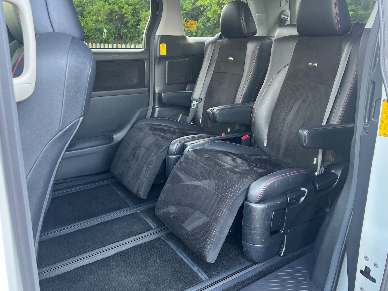 Used Toyota Vellfire 2025 for sale - 76576849: Photo 17