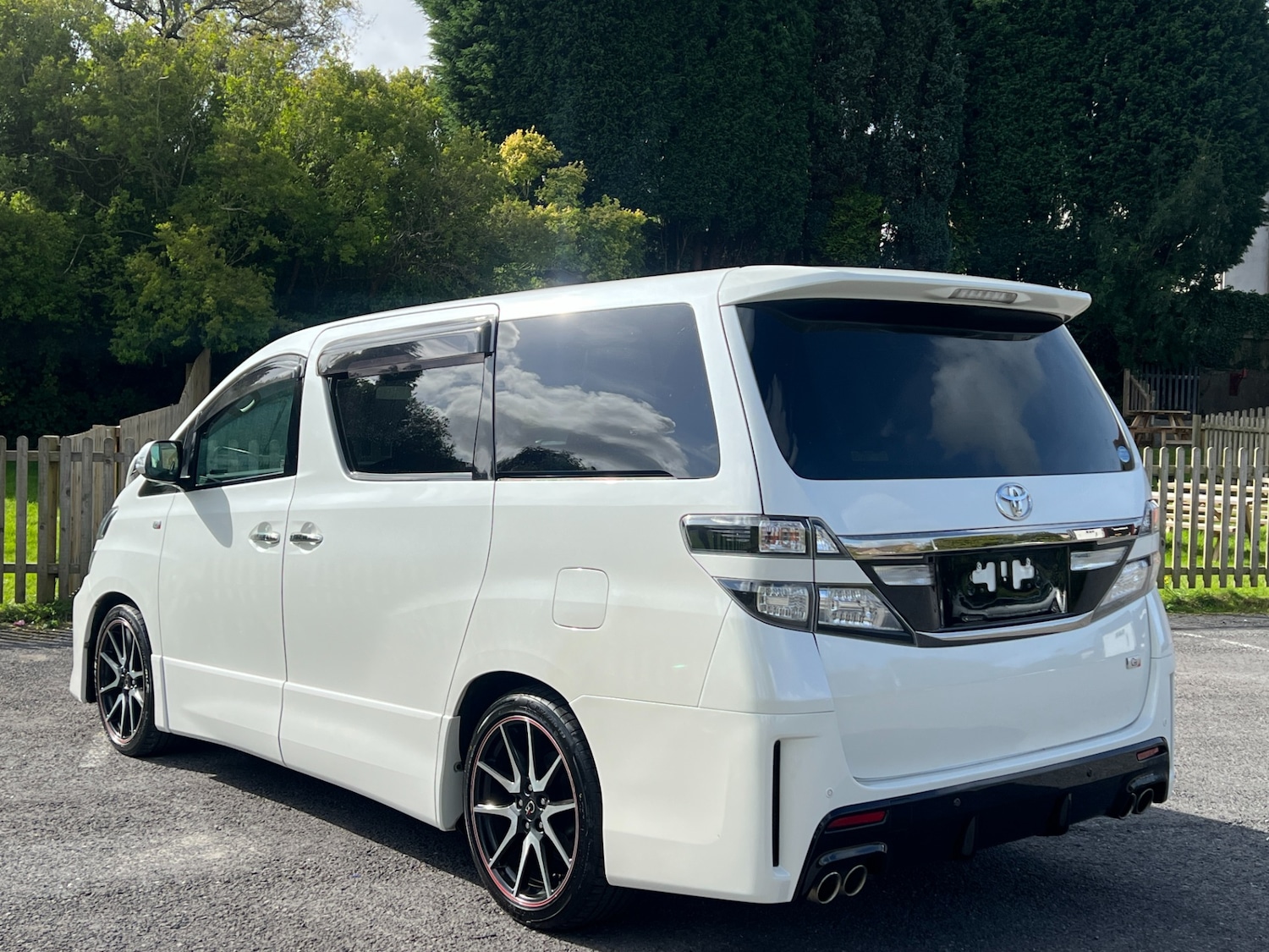 Used Toyota Vellfire 2025 for sale - 76576849: Photo 3