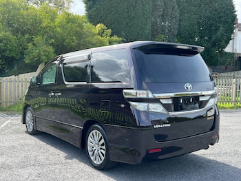 Used Toyota Vellfire 2014 for sale - 75958462: Photo