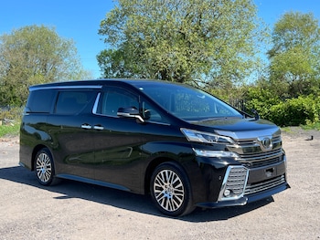 Used Toyota Vellfire 2015 for sale - 78420762: Photo
