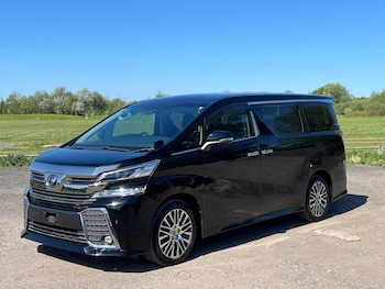 Used Toyota Vellfire 2015 for sale - 78420762: Photo