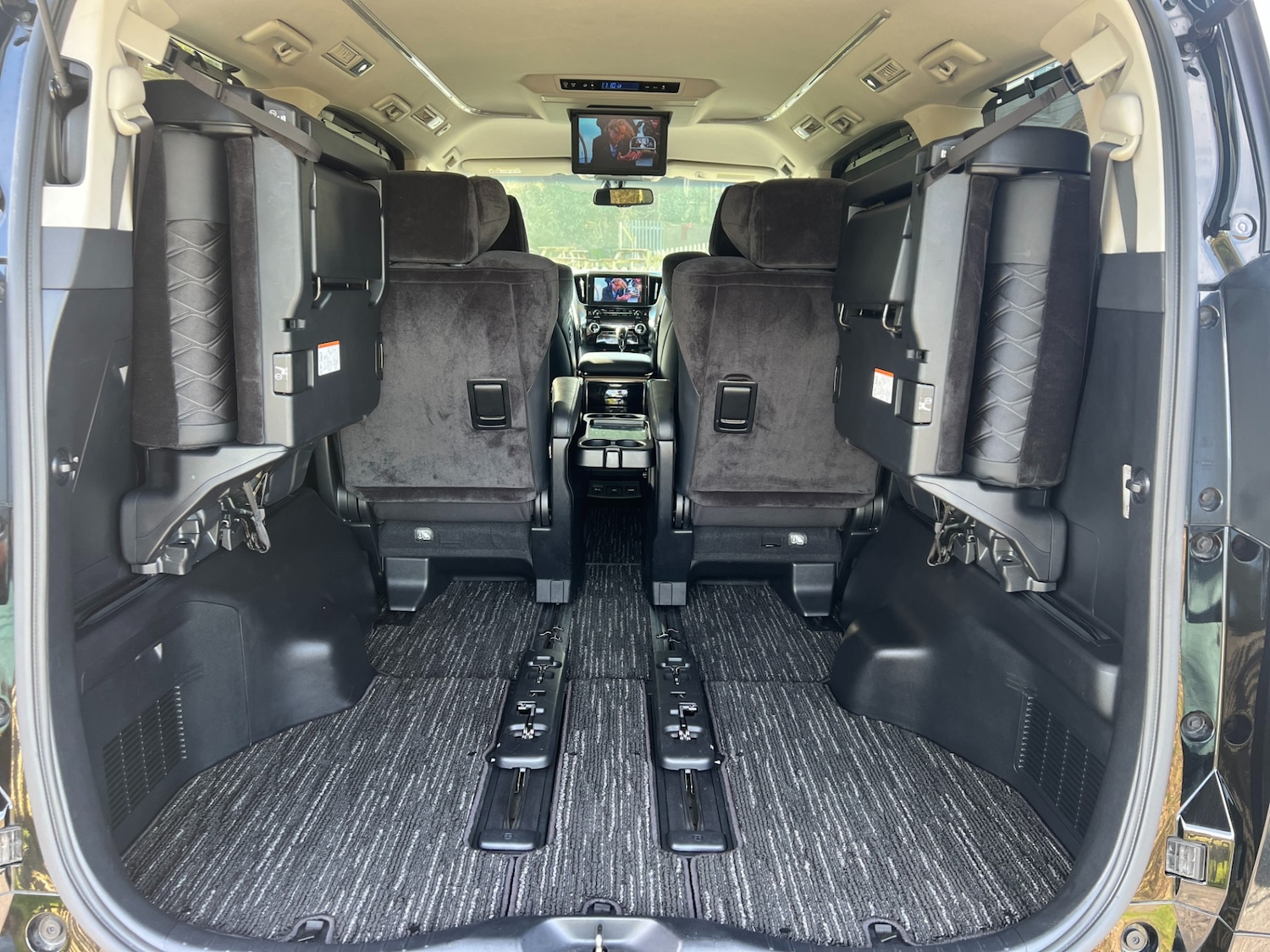 Used Toyota Vellfire 2015 for sale - 77931672: Photo 19