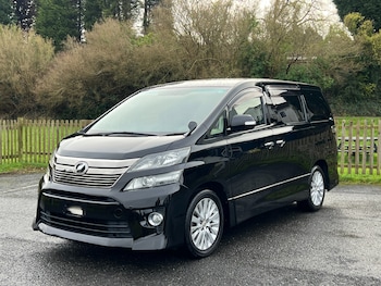 Used Toyota Vellfire 2012 for sale - 77168627: Photo