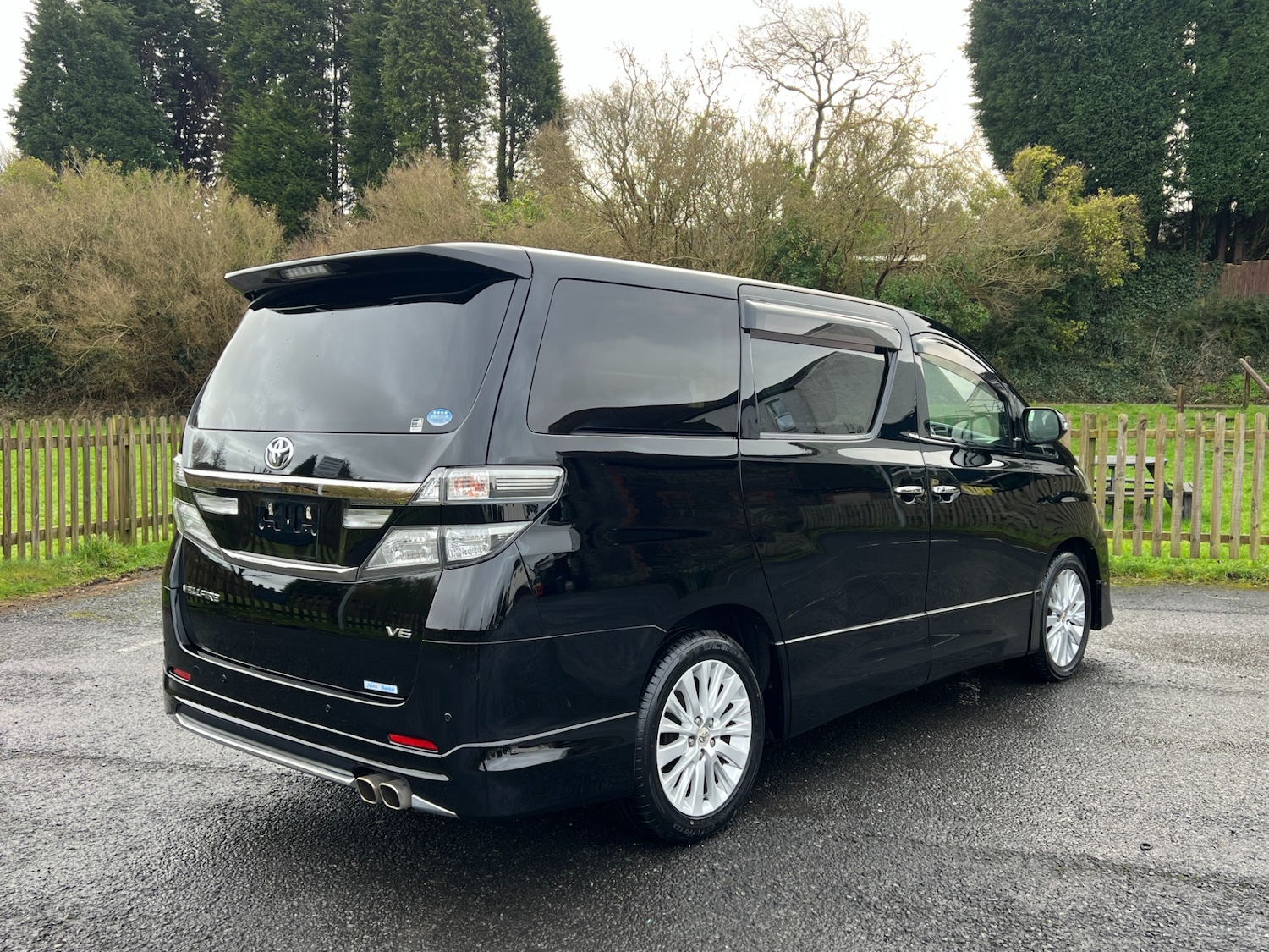 Used Toyota Vellfire 2012 for sale - 77168627: Photo 4