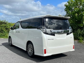Used Toyota Vellfire 2015 for sale - 78565260: Photo