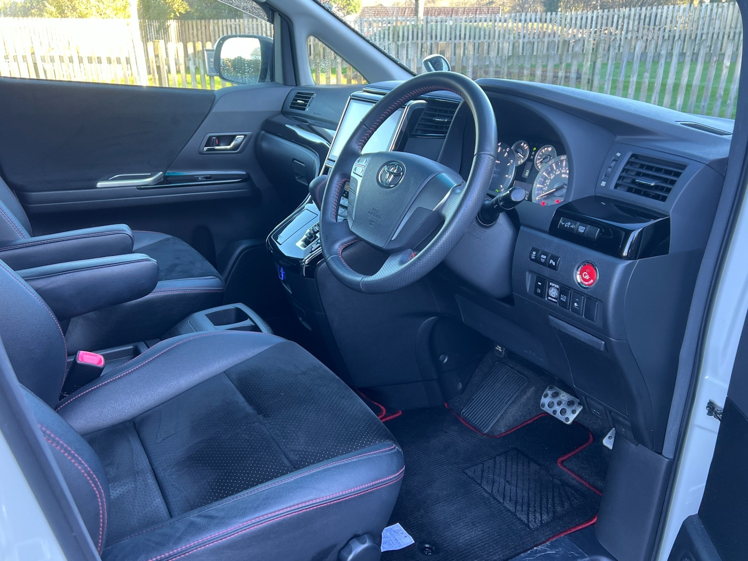 Used Toyota Vellfire 2025 for sale - 76693486: Photo 10