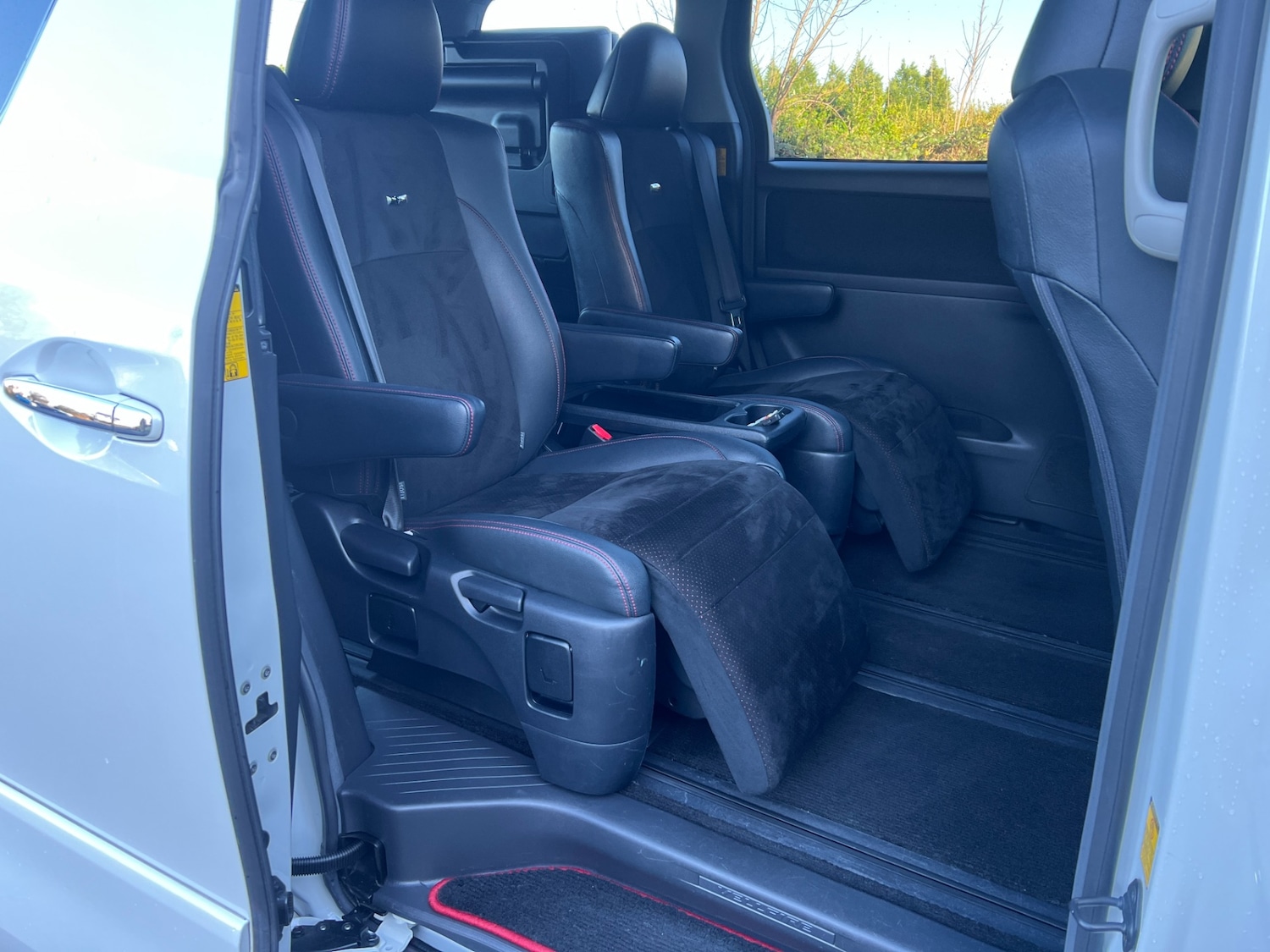 Used Toyota Vellfire 2025 for sale - 76693486: Photo 14