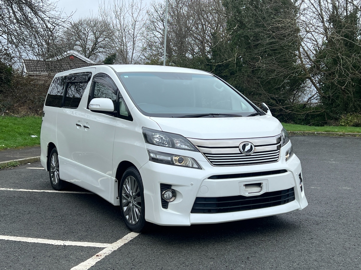 Used Toyota Vellfire 2013 for sale - 77701602: Photo 21