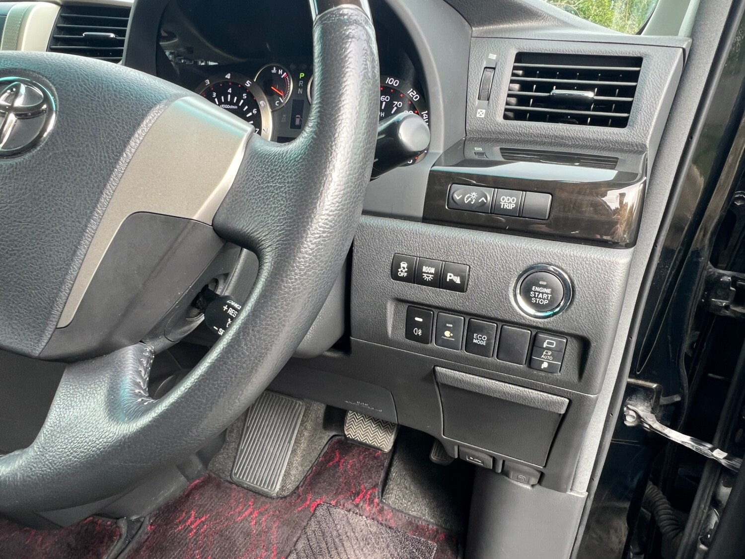 Used Toyota Vellfire 2013 for sale - 77774932: Photo 15