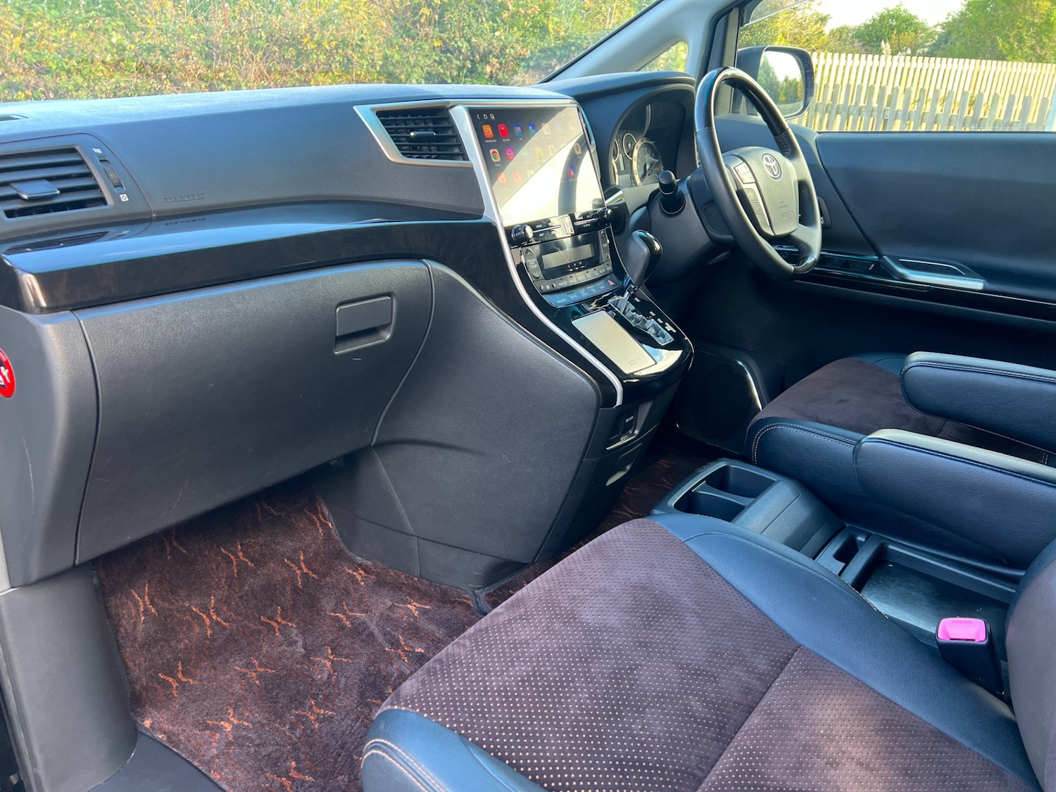 Used Toyota Alphard 2014 for sale - 76577355: Photo 11