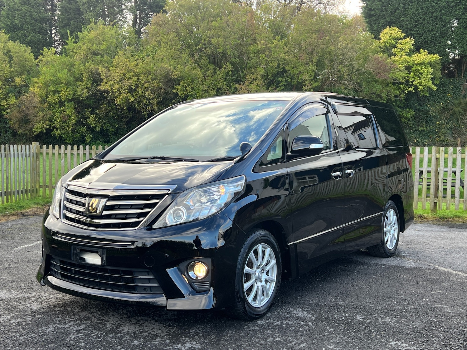 Used Toyota Alphard 2014 for sale - 76577355: Photo 19