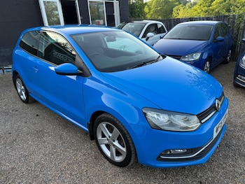 Used Volkswagen Polo 2015 for sale - 78946340: Photo