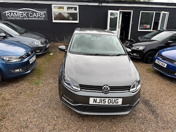 Used Volkswagen Polo 2015 for sale - 78946920: Photo