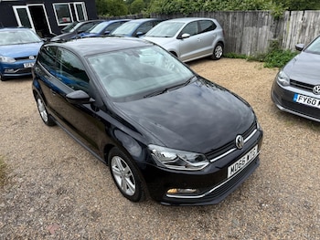 Used Volkswagen Polo 2017 for sale - 78946134: Photo