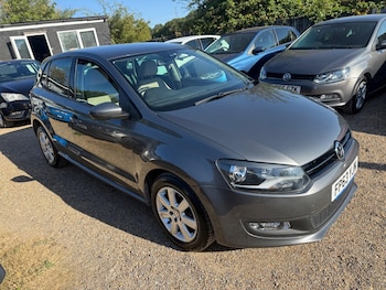 Used Volkswagen Polo 2013 for sale - 79508886: Photo