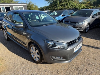 Used Volkswagen Polo 2013 for sale - 79508886: Photo