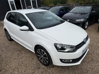 Used Volkswagen Polo 2013 for sale - 79860273: Photo
