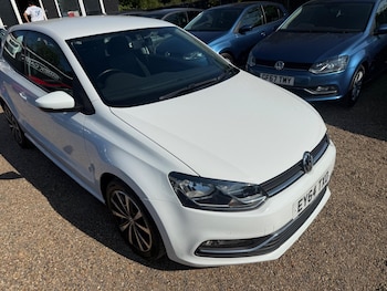 Used Volkswagen Polo 2014 for sale - 79188259: Photo