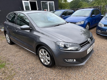 Used Volkswagen Polo 2013 for sale - 78946200: Photo