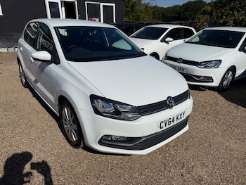 Used Volkswagen Polo 2014 for sale - 79484023: Photo