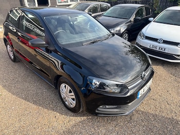 Used Volkswagen Polo 2017 for sale - 79280102: Photo
