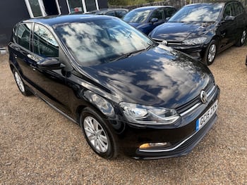 Used Volkswagen Polo 2015 for sale - 79860965: Photo