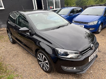 Used Volkswagen Polo 2012 for sale - 78946048: Photo