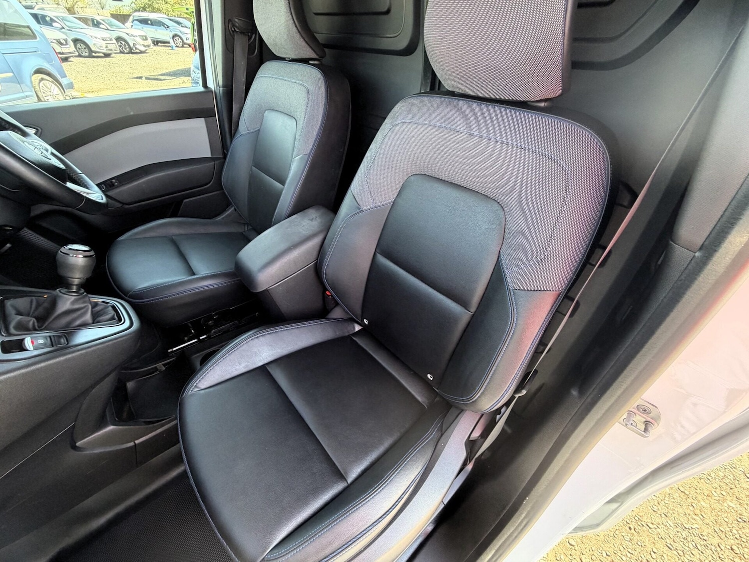 Used Nissan Other 2023 for sale - 78168377: Photo 25