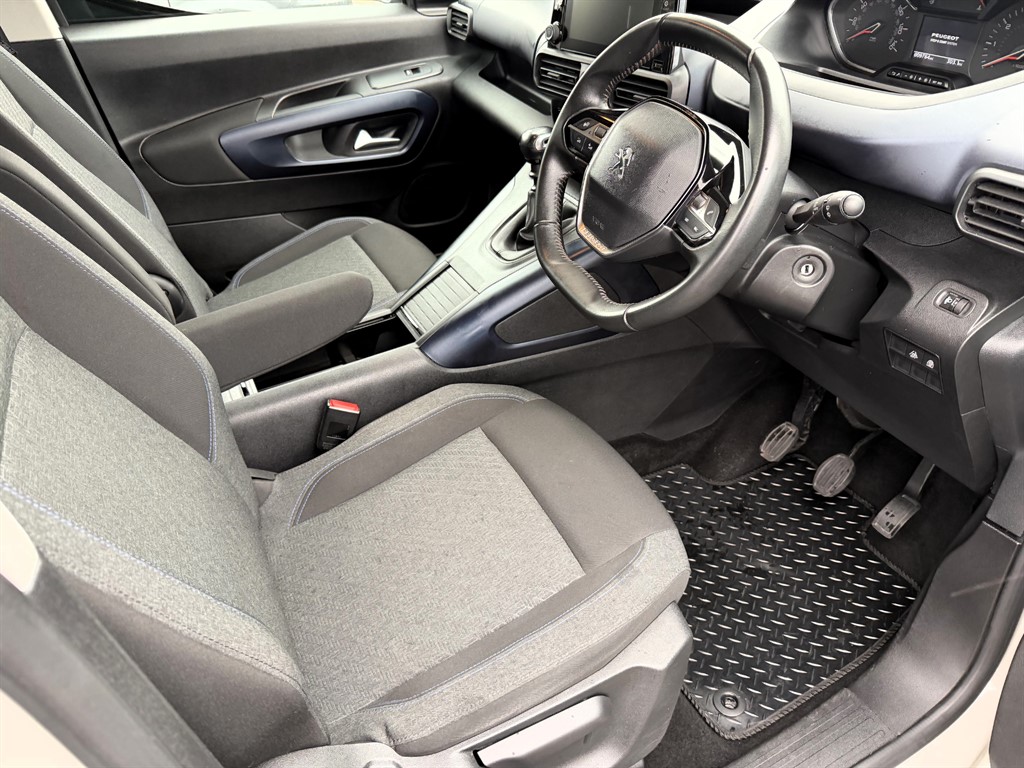 Used Peugeot Rifter 2021 for sale - 76664619: Photo 49